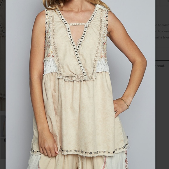 POL Cream Sleeveless Top - Picture 2 of 5